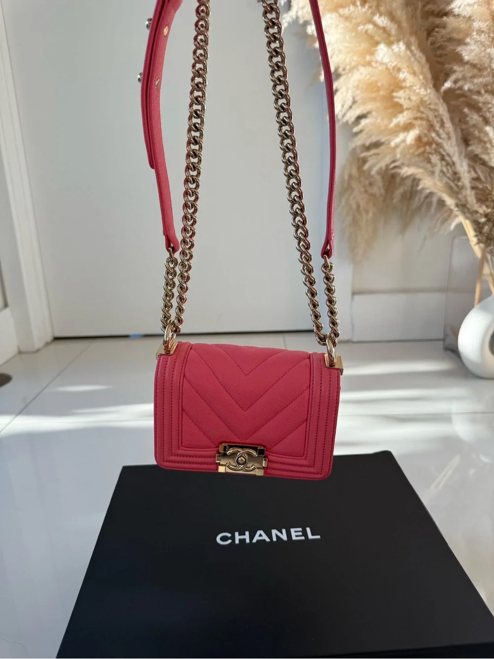 CHANEL RARE Mini Boy Bag Pink Quilted Chevron Boy Crossbody with Gold Hardwarde